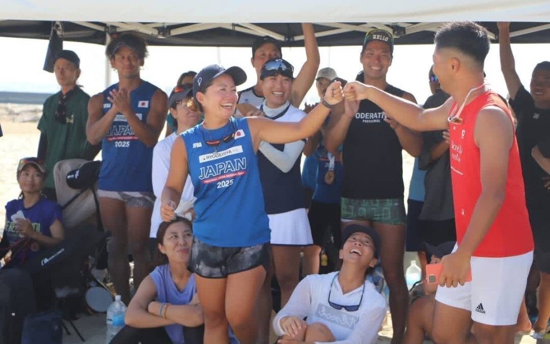 支え合う、響き合う──　夫婦で挑み続けるフレスコボールの世界