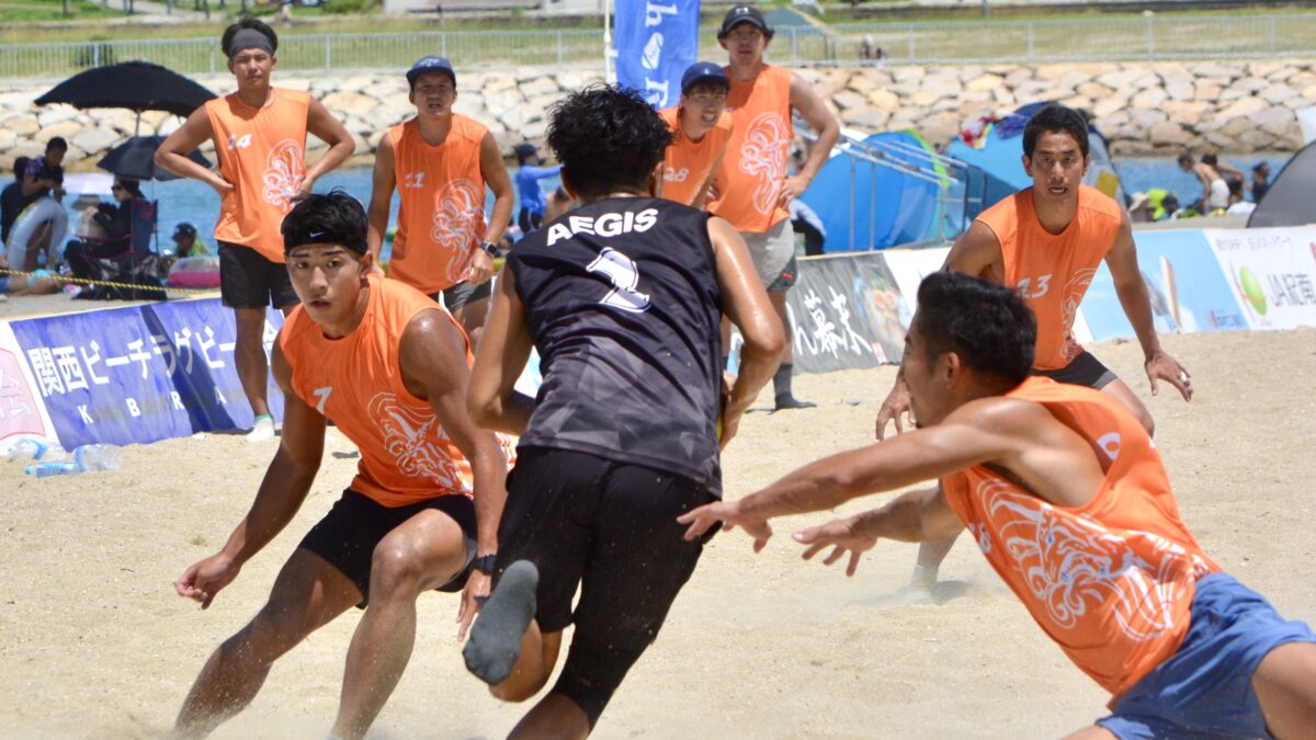海と砂と仲間と　ビーチラグビーを生きる伊藤諒の挑戦